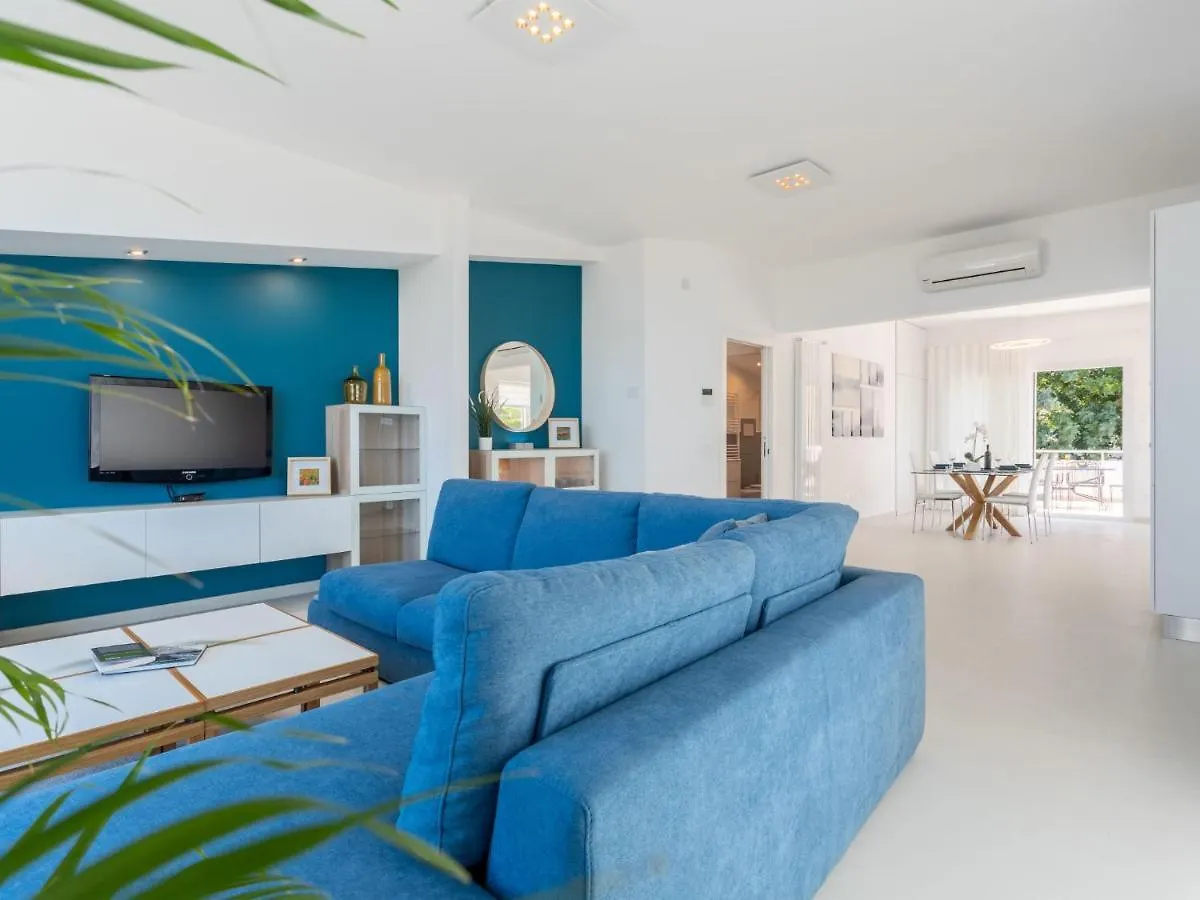 Apartment Quirat Superior By Interhome Terrasini
