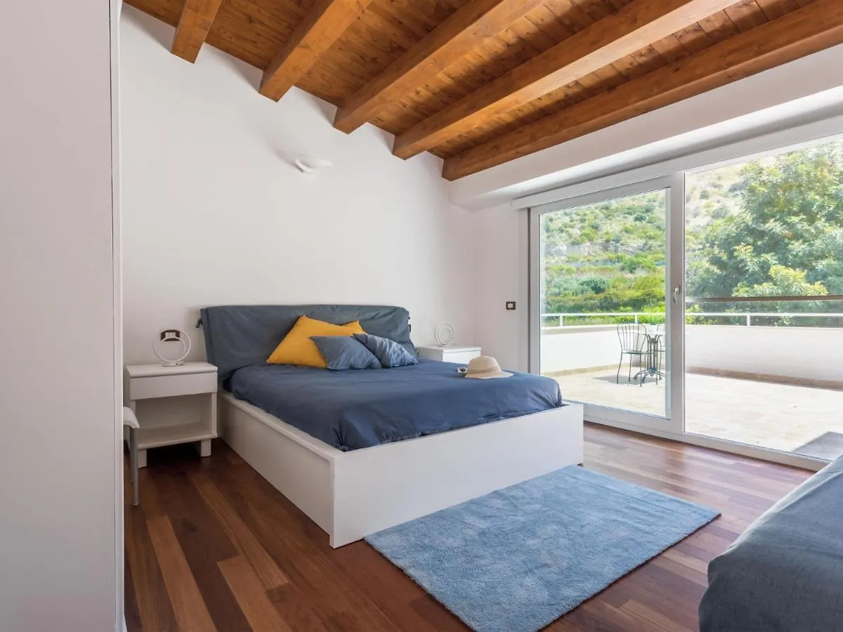 Apartment Quirat Superior By Interhome Terrasini
